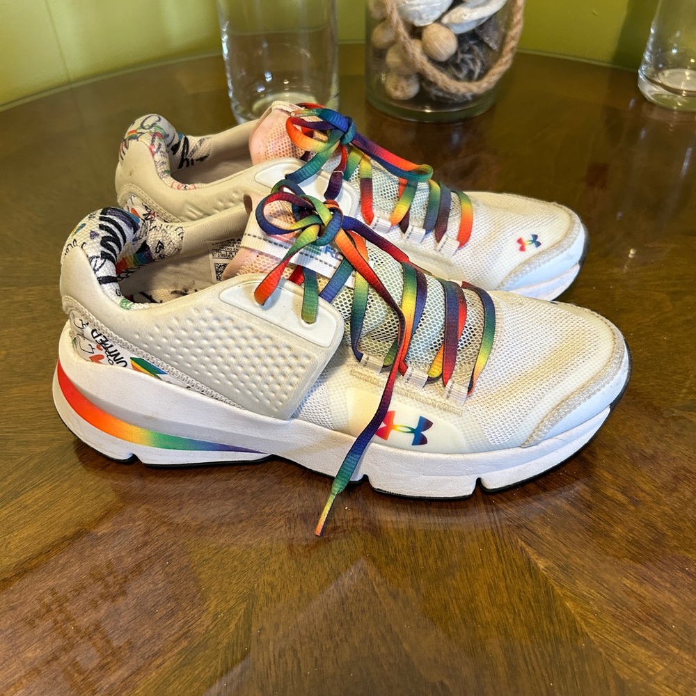Under Armour Pride running shoes - men’s 7.5/ women 9 worn once